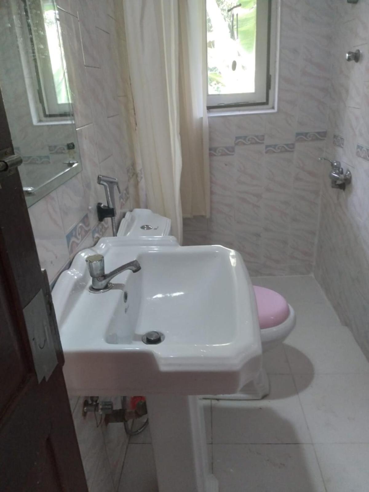 Villa Chenu Dehiwala-Mont Lavinia Extérieur photo