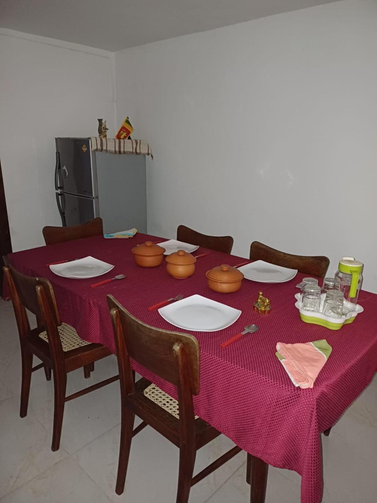 Villa Chenu Dehiwala-Mont Lavinia Extérieur photo