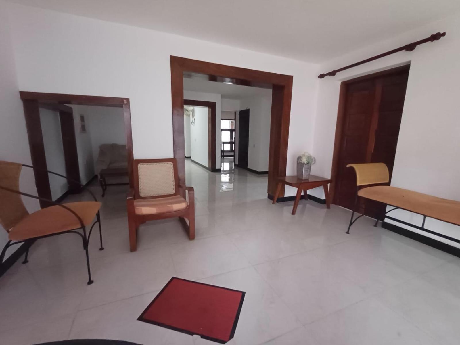 Villa Chenu Dehiwala-Mont Lavinia Extérieur photo